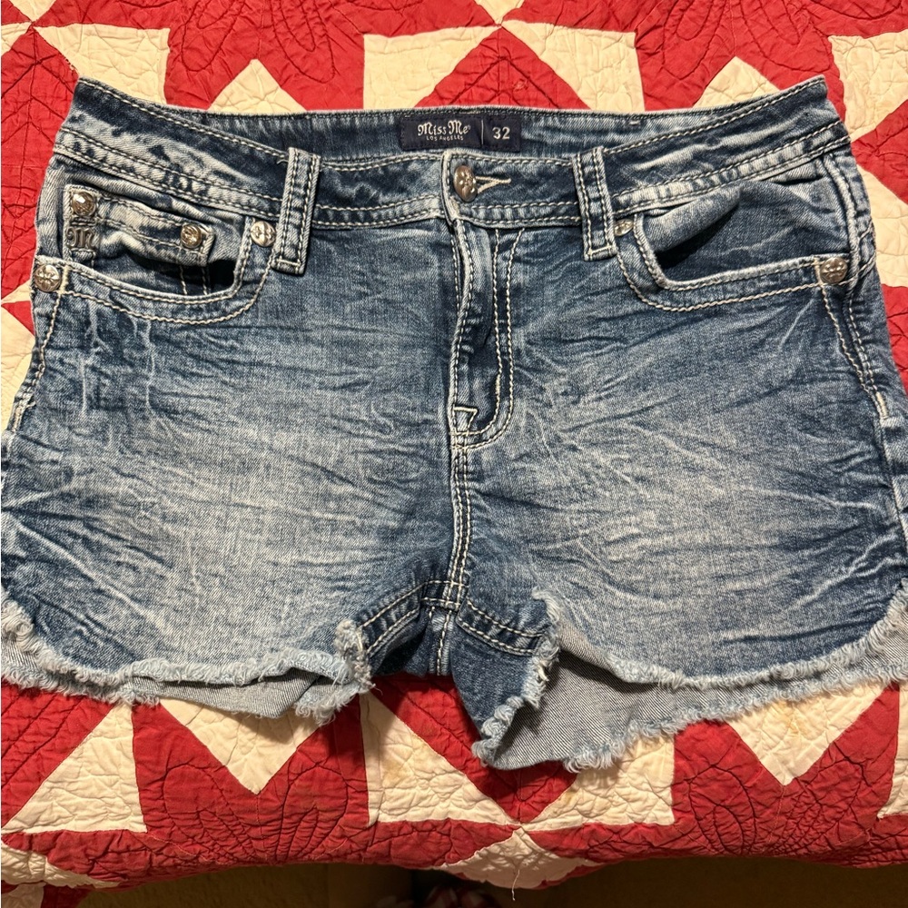 Miss Me Women's Blue Denim Shorts